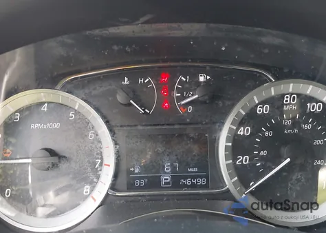 2014 Nissan Sentra Sr z USA, uszkodzony, nr VIN 3N1AB7AP2EY250844